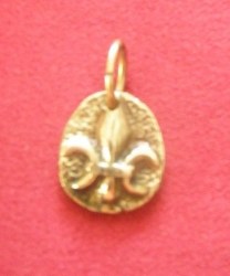 Mini médaillon Fleur de Lys bronze