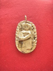 Pendentif Vierge Templière bronze