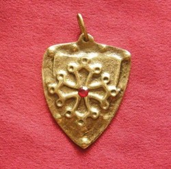 Pendentif Bouclier croix Occitane bronze